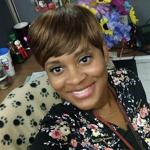 Meet your Posher, Lavonne